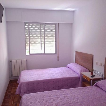 Albergue San Blasポンフェラダ エクステリア 写真